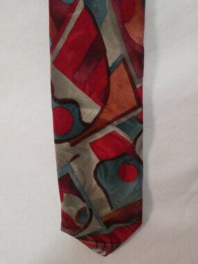 Vintage CHARLESTON TIE RACK Made In Italy 100% Silk Tie Red Blue Geometric